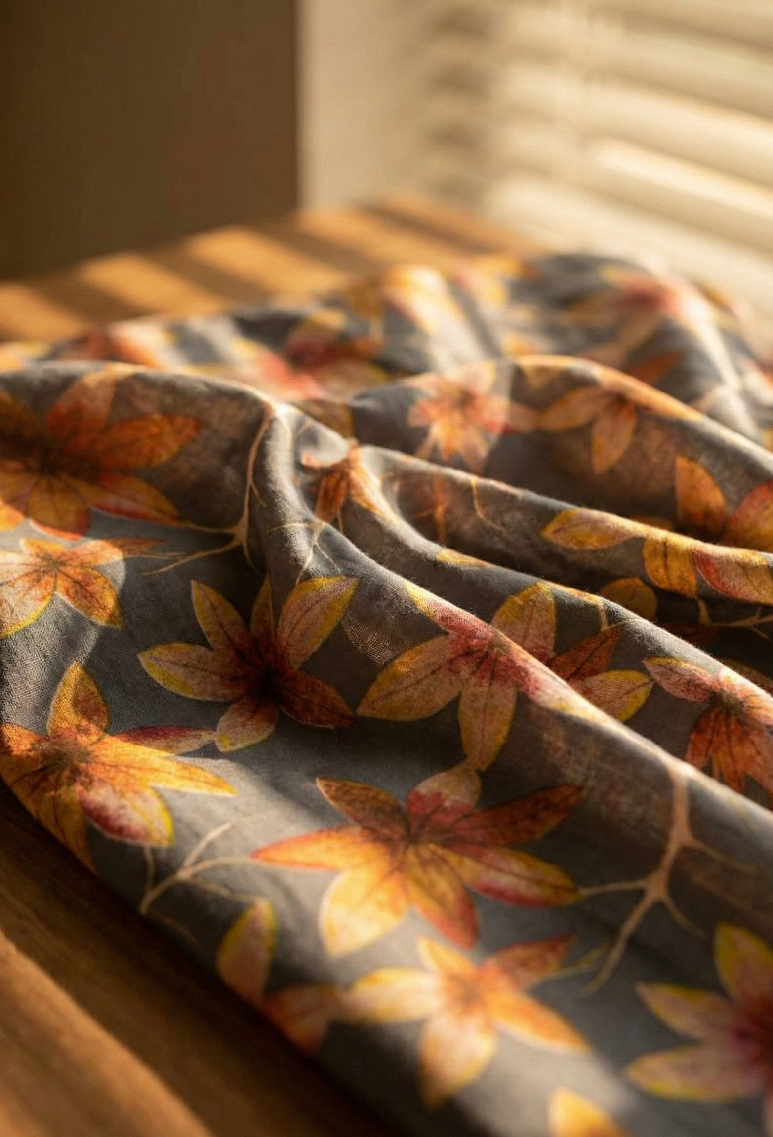 Classic Cambric 60 – Autumn Lily Trail (Design No. 48)